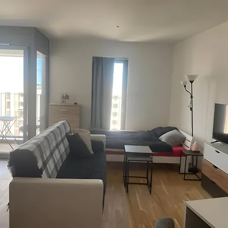 Bright Apartment In Munich Within Sight Of Alps